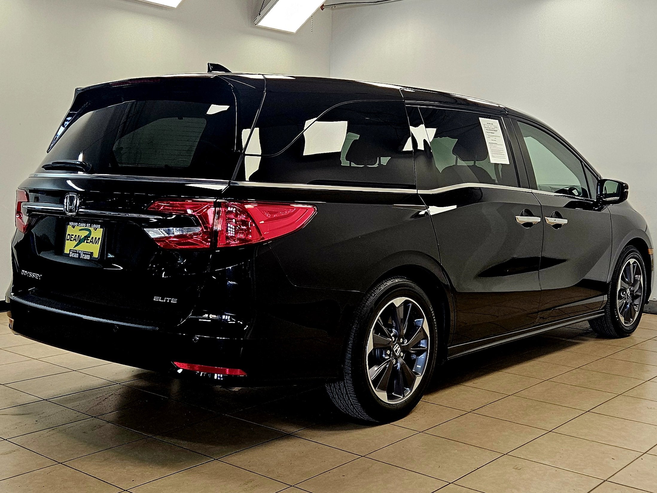 2023 Honda Odyssey Elite