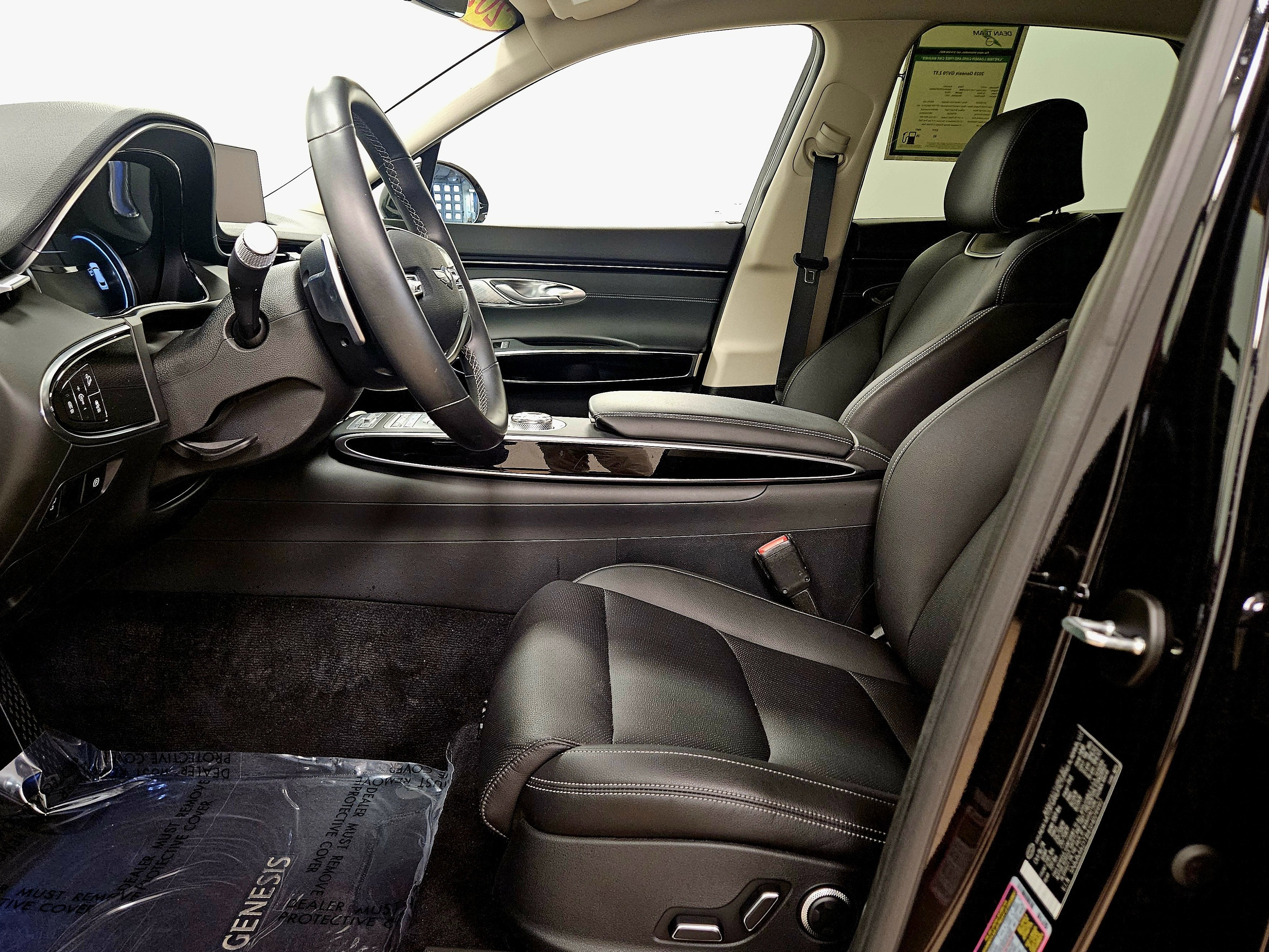 2025 Genesis GV70 2.5T