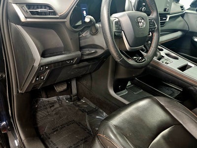 2022 Toyota Sienna XSE