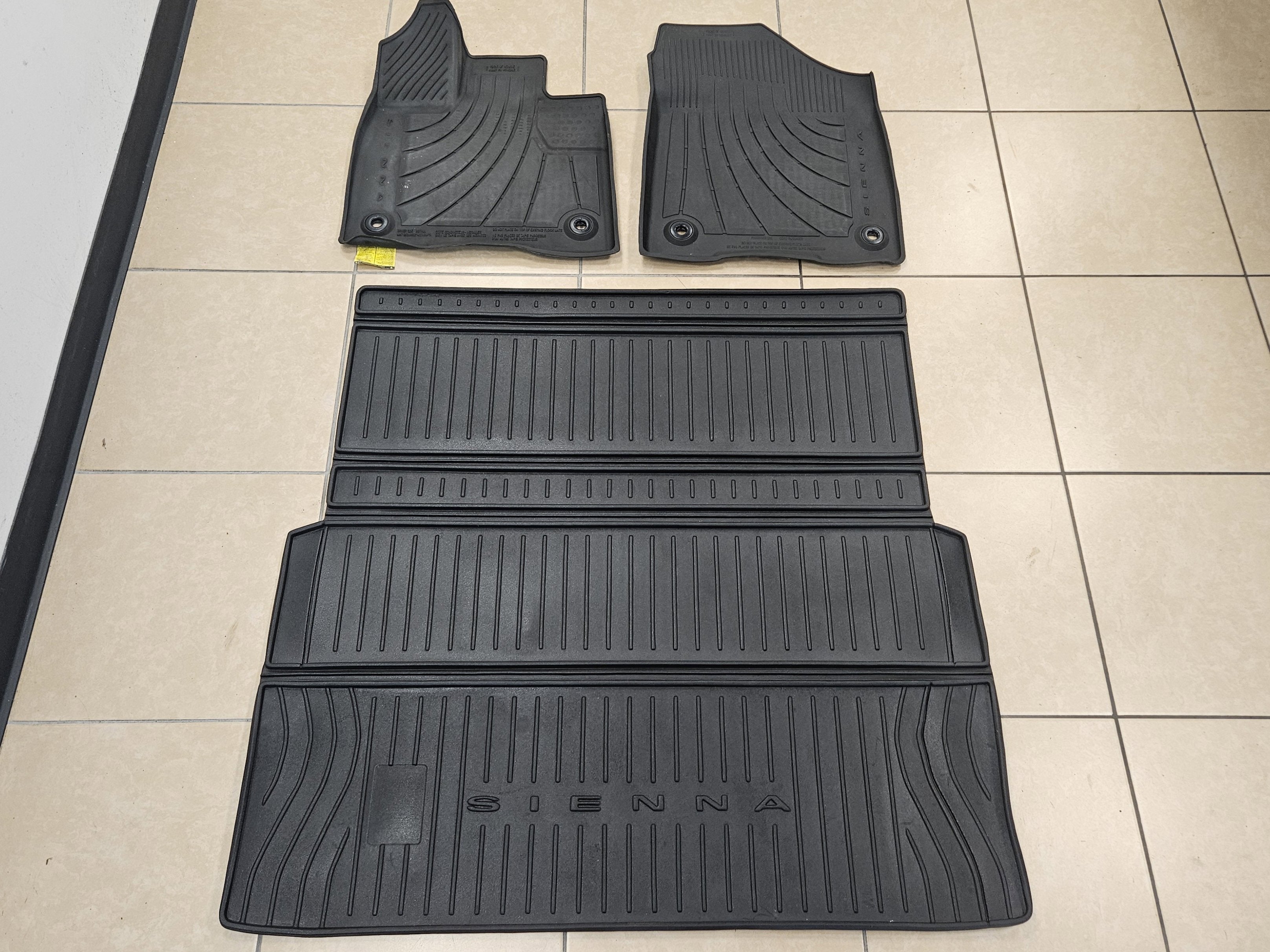 2022 Toyota Sienna XSE