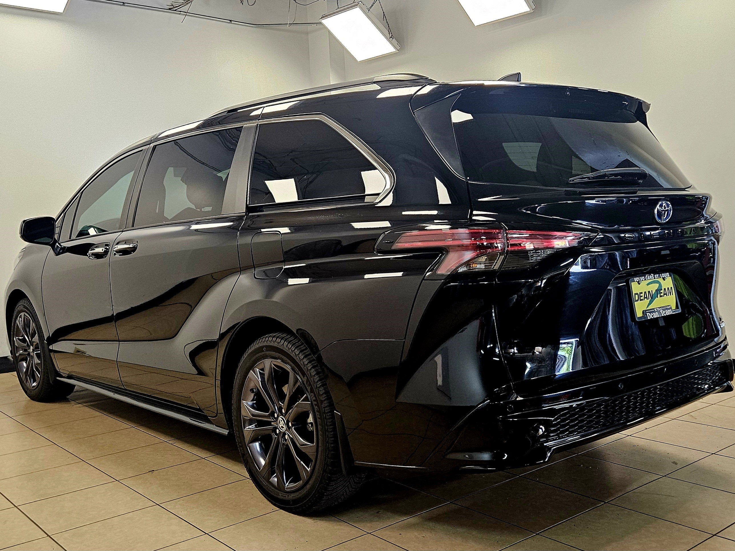 2022 Toyota Sienna XSE