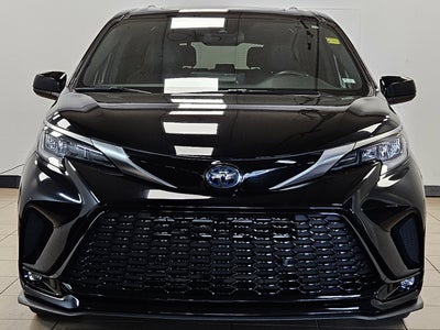 2022 Toyota Sienna XSE