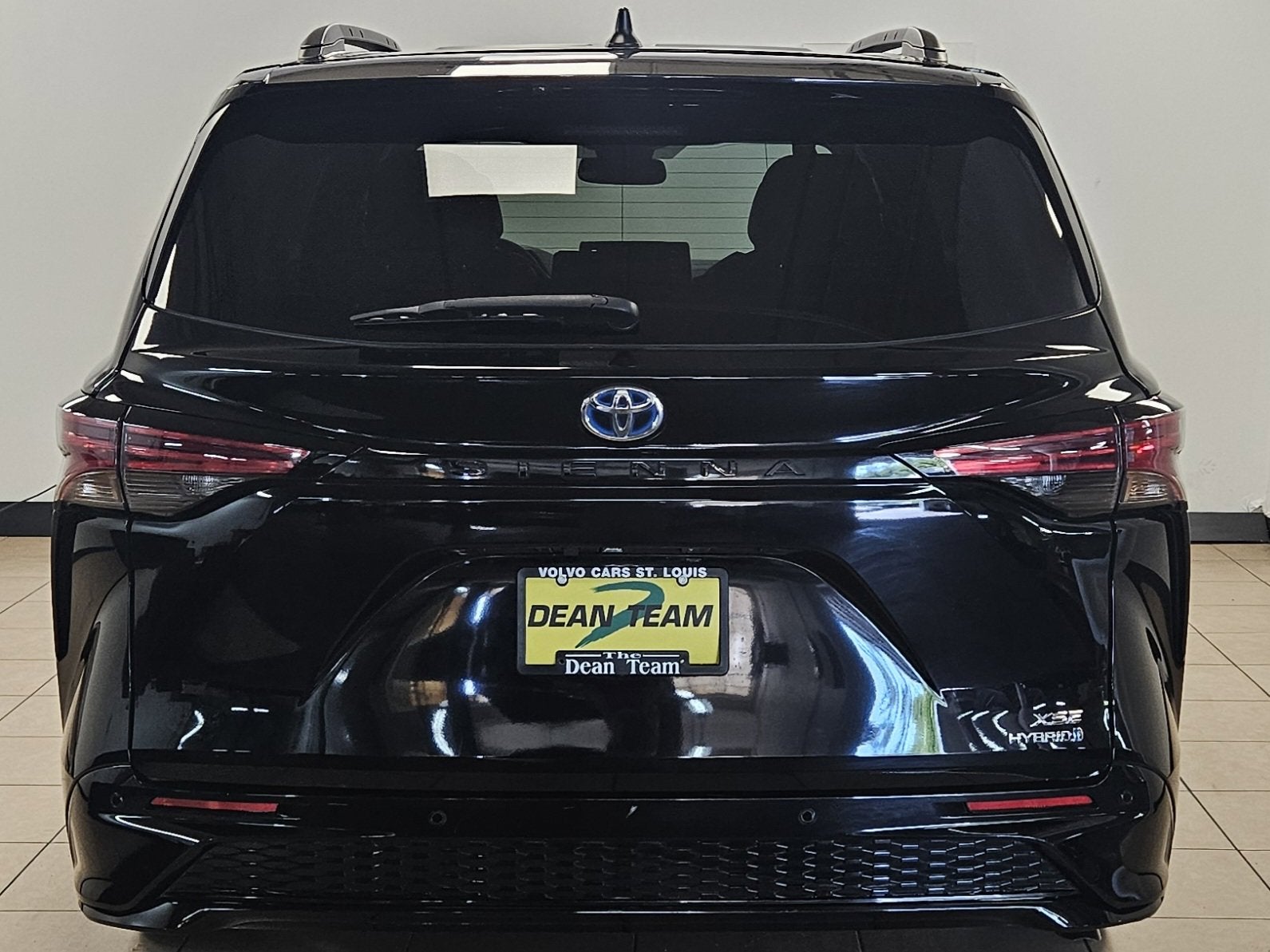 2022 Toyota Sienna XSE