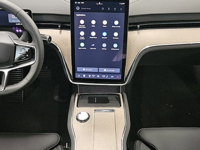 2025 Volvo EX90 Plus