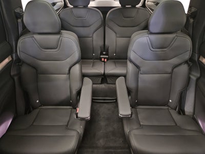 2025 Volvo EX90 Plus