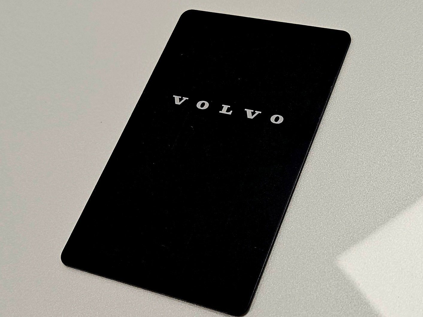 2025 Volvo EX90 Plus