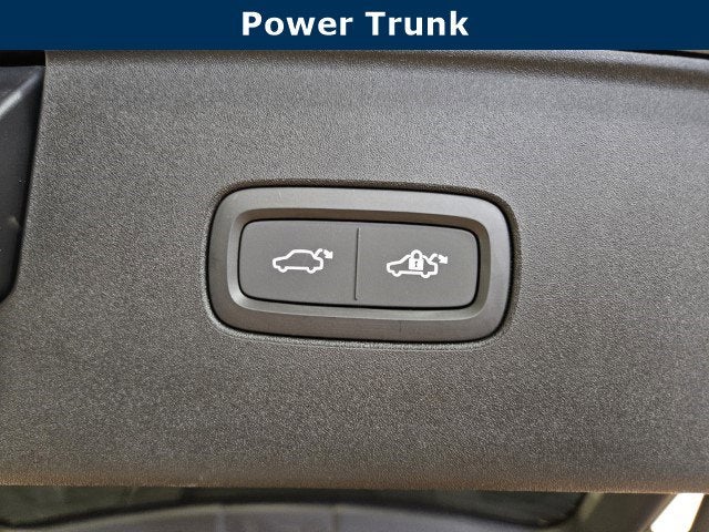 2025 Volvo EX90 Ultra