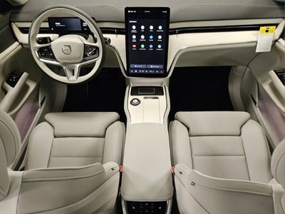 2025 Volvo EX90 Plus