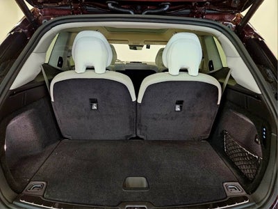 2025 Volvo EX90 Plus