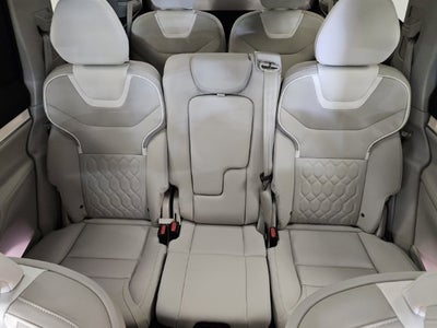 2025 Volvo EX90 Plus