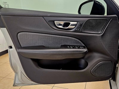 2021 Volvo S60 R-Design