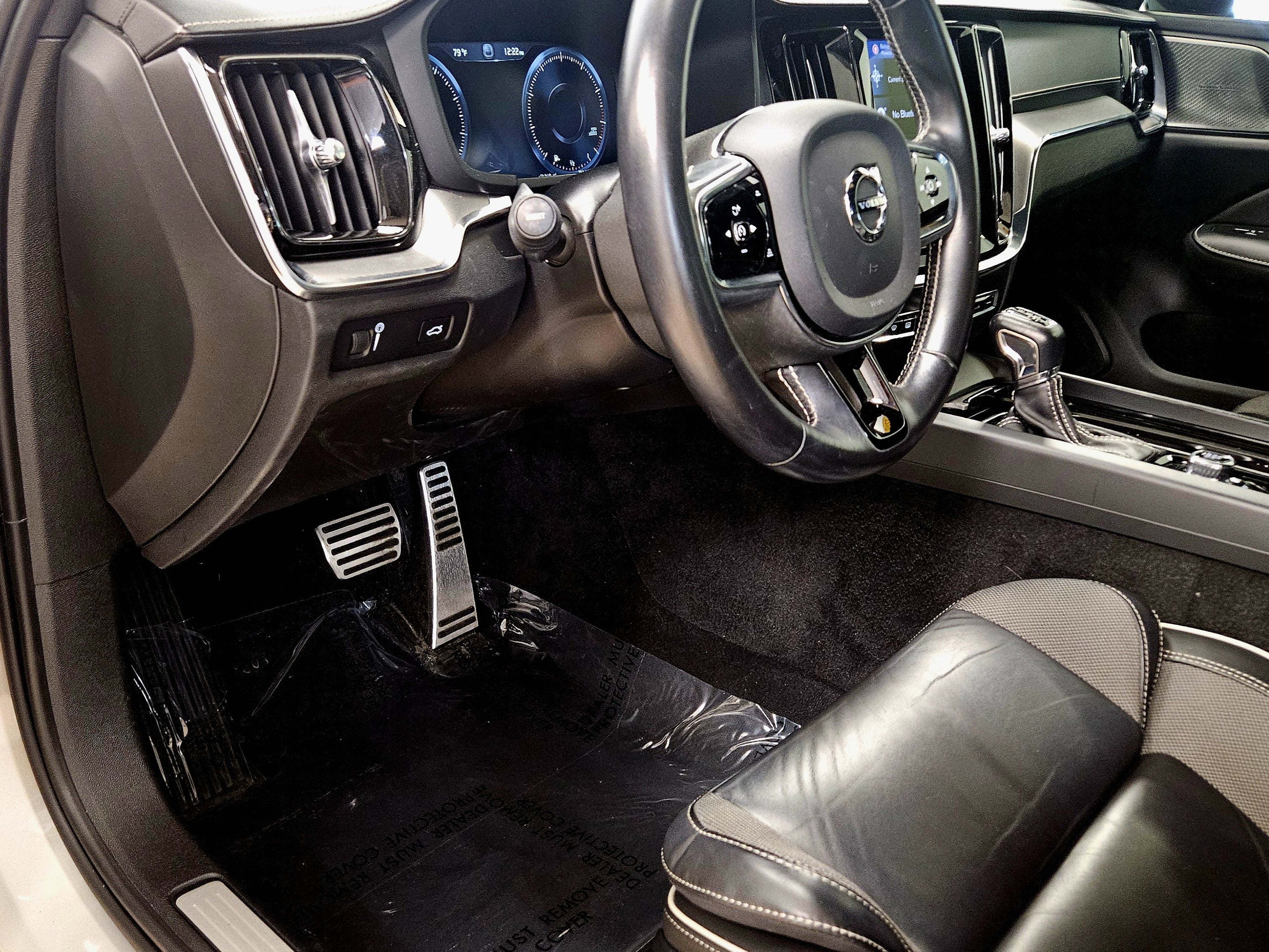 2021 Volvo S60 R-Design