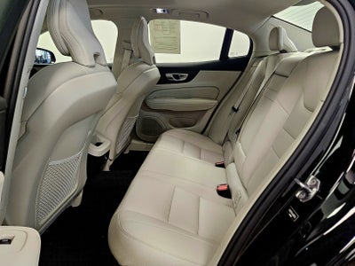 2020 Volvo S60 Momentum