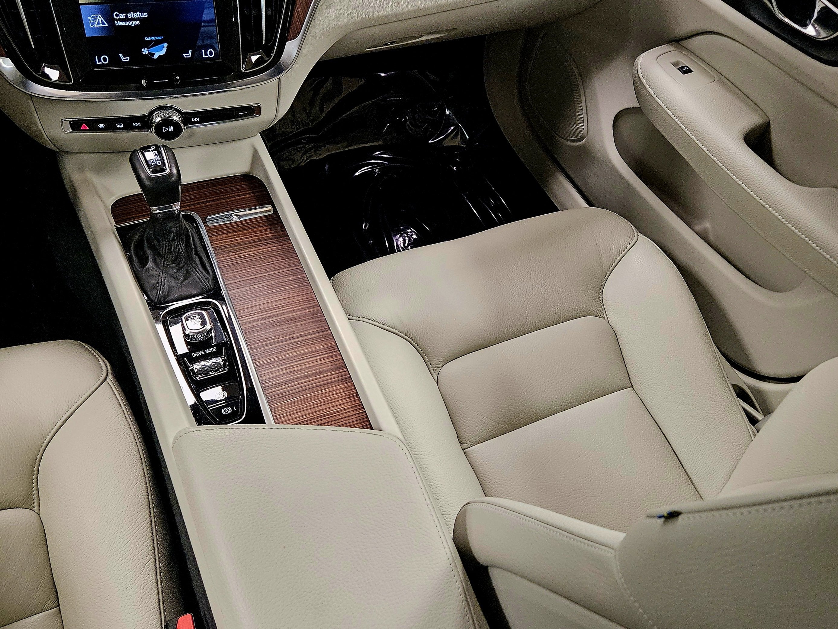 2020 Volvo S60 Momentum