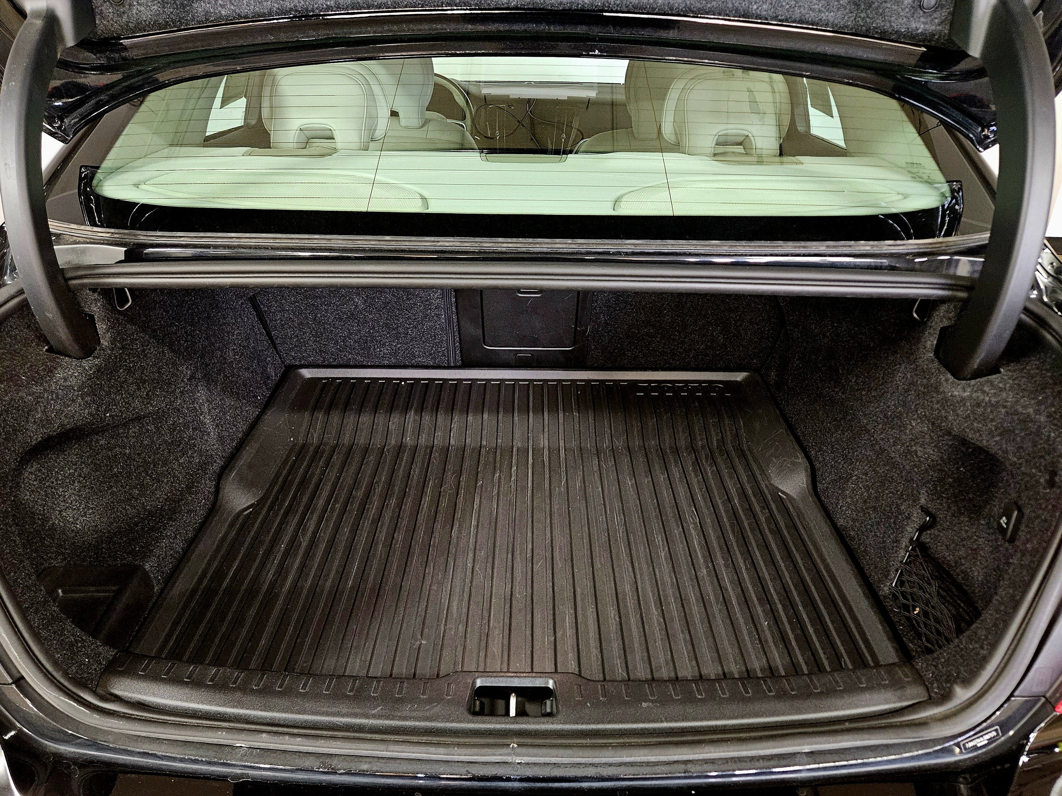 2020 Volvo S60 Momentum