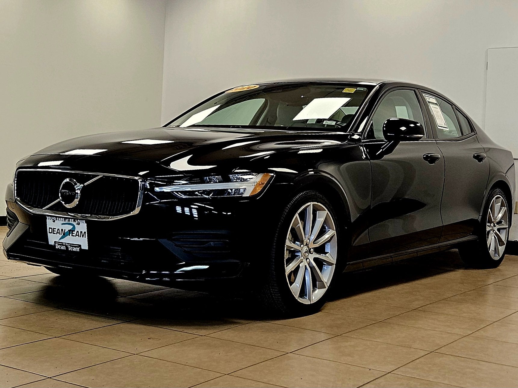 2020 Volvo S60 Momentum