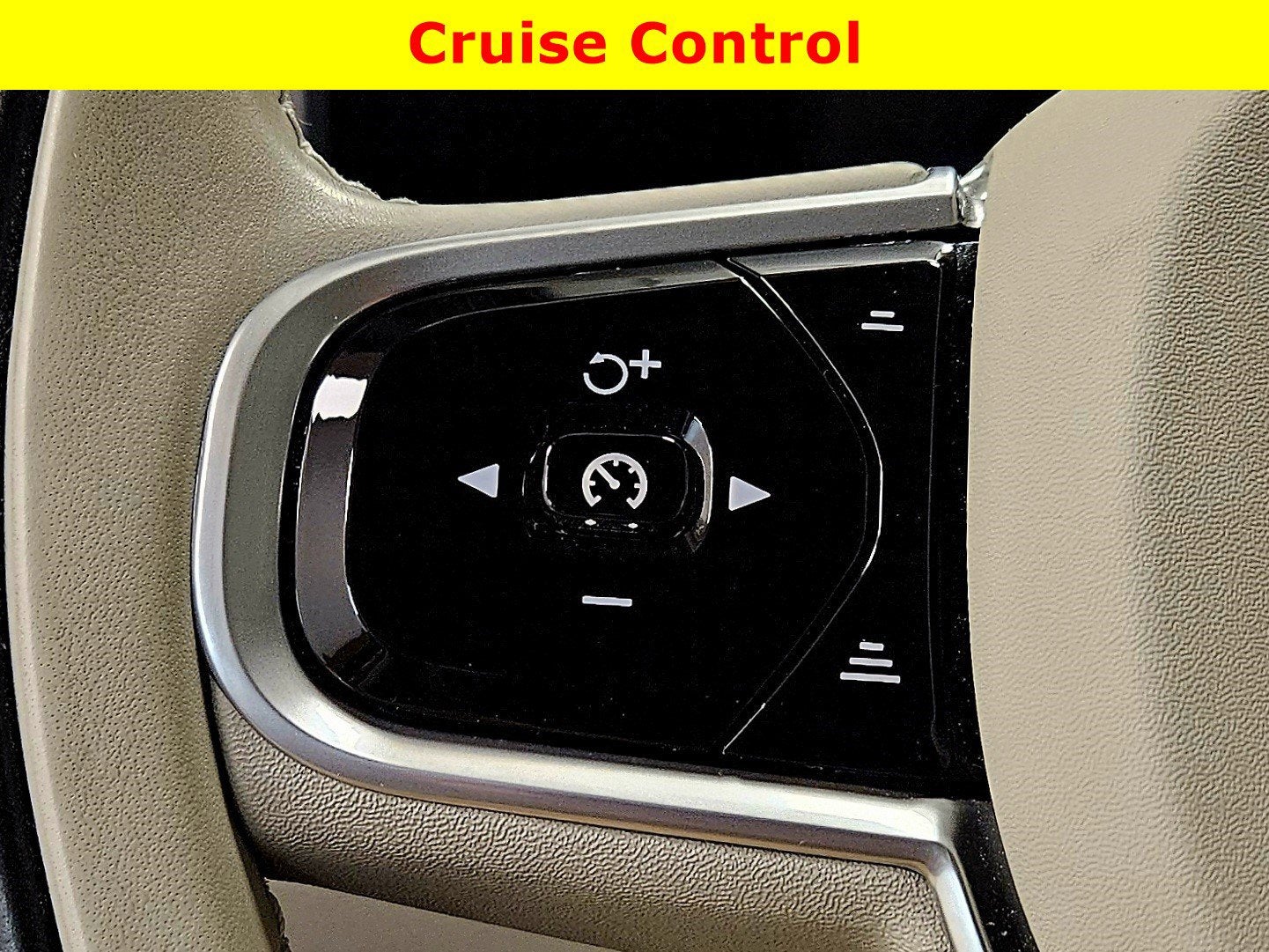 2020 Volvo S60 Momentum