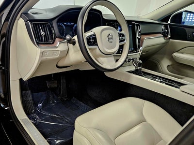 2020 Volvo S60 Momentum