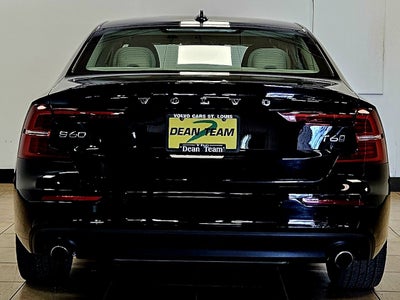 2020 Volvo S60 Momentum