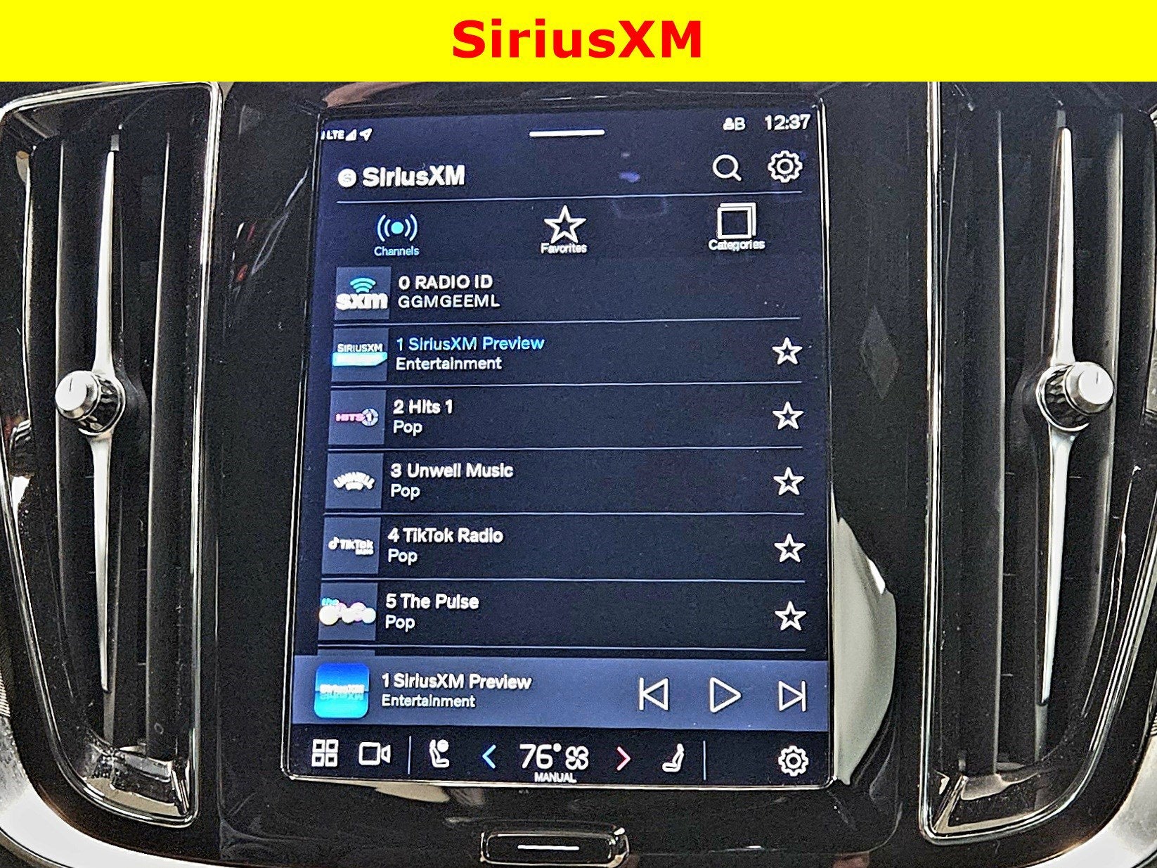 2024 Volvo S60 Recharge Plug-In Hybrid Plus Black Edition