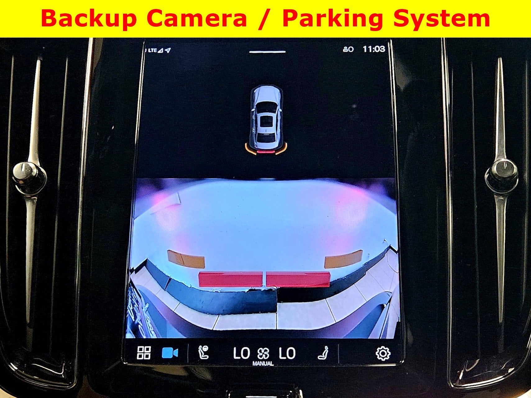 2024 Volvo S60 Recharge Plug-In Hybrid Core Dark Theme