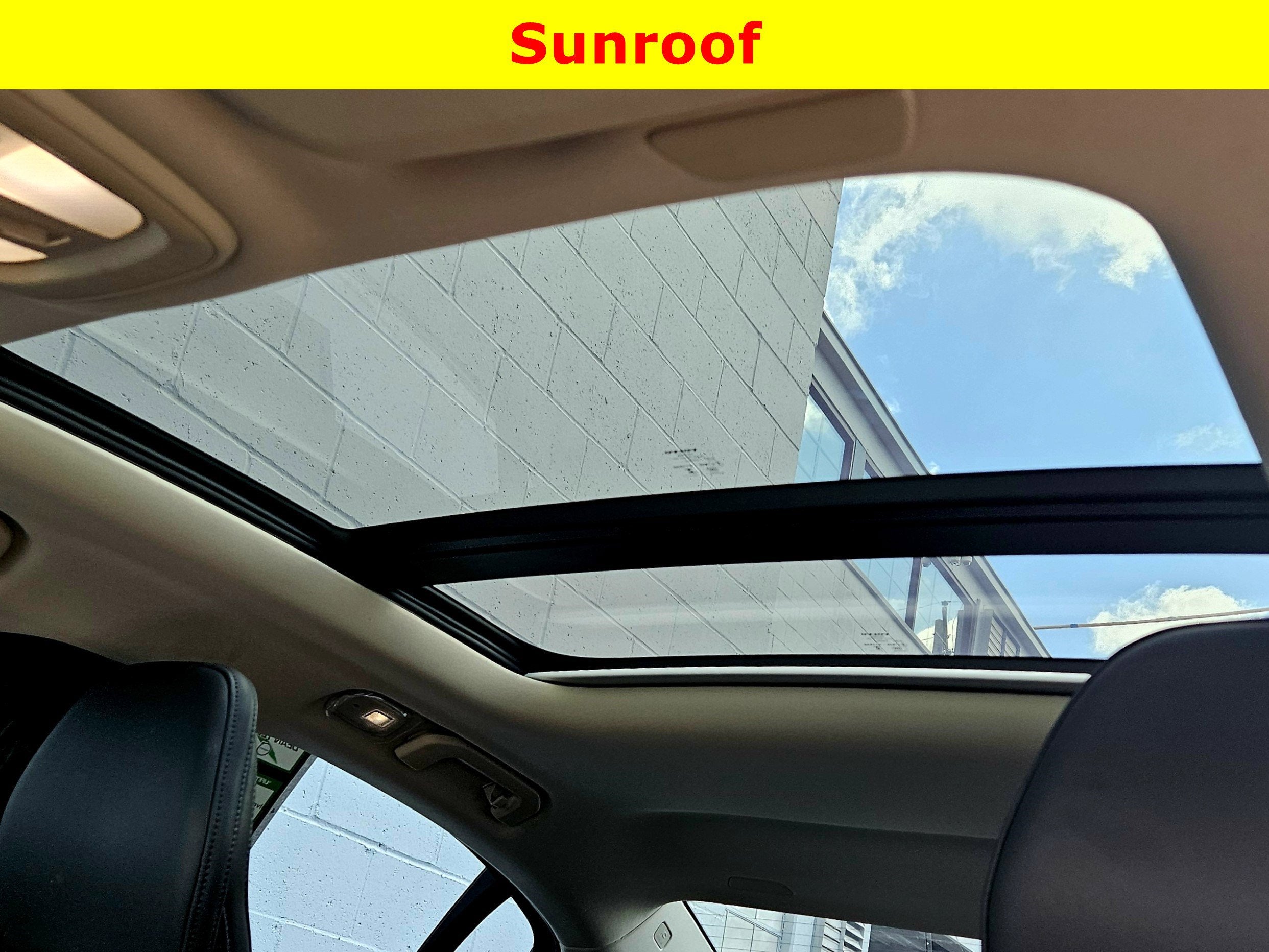 2024 Volvo S60 Recharge Plug-In Hybrid Core Dark Theme