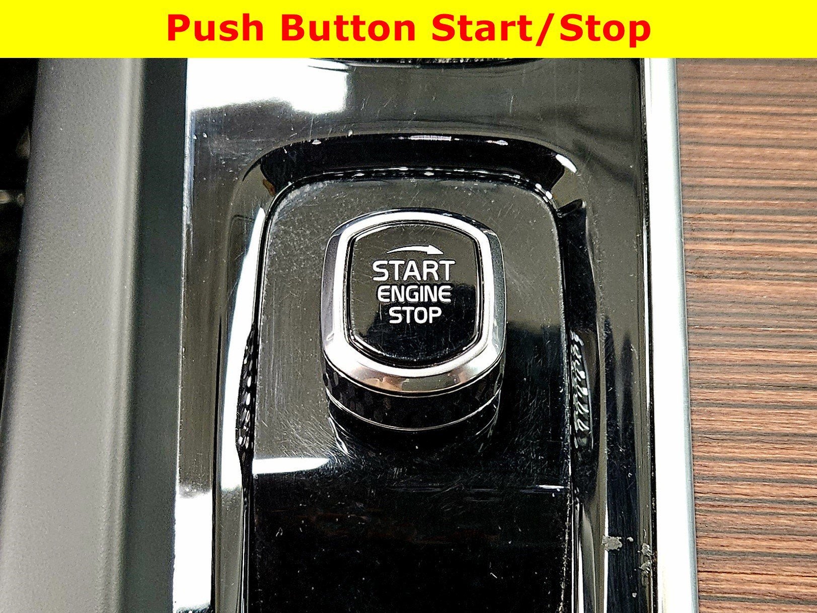 2024 Volvo S60 Ultimate Dark Theme