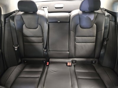 2024 Volvo S60 Ultimate Dark Theme