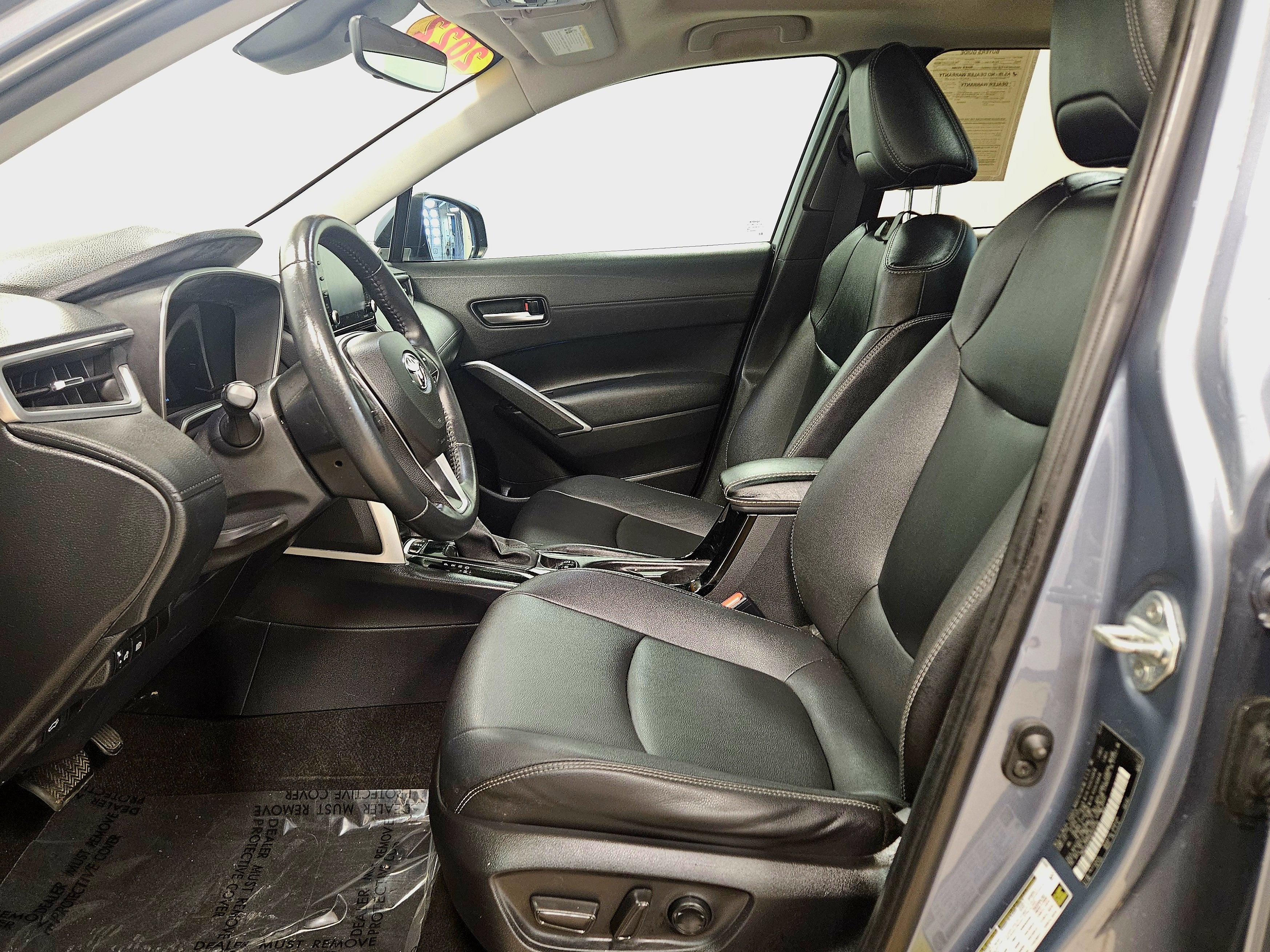 2022 Toyota Corolla Cross XLE