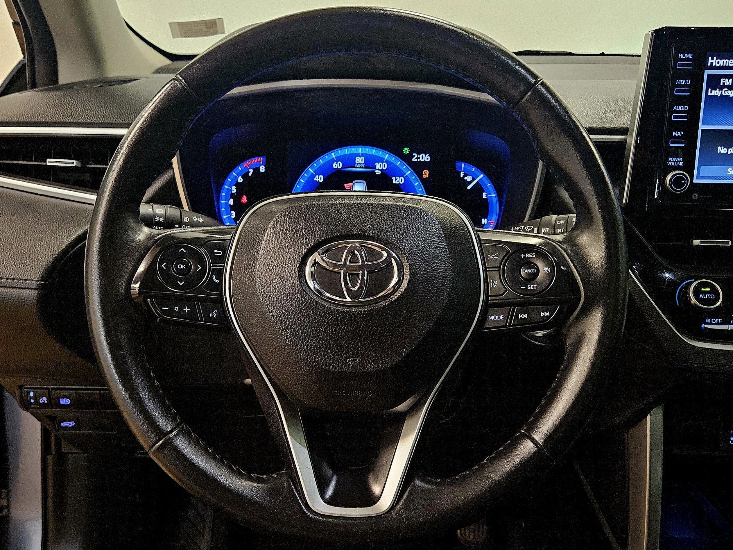 2022 Toyota Corolla Cross XLE