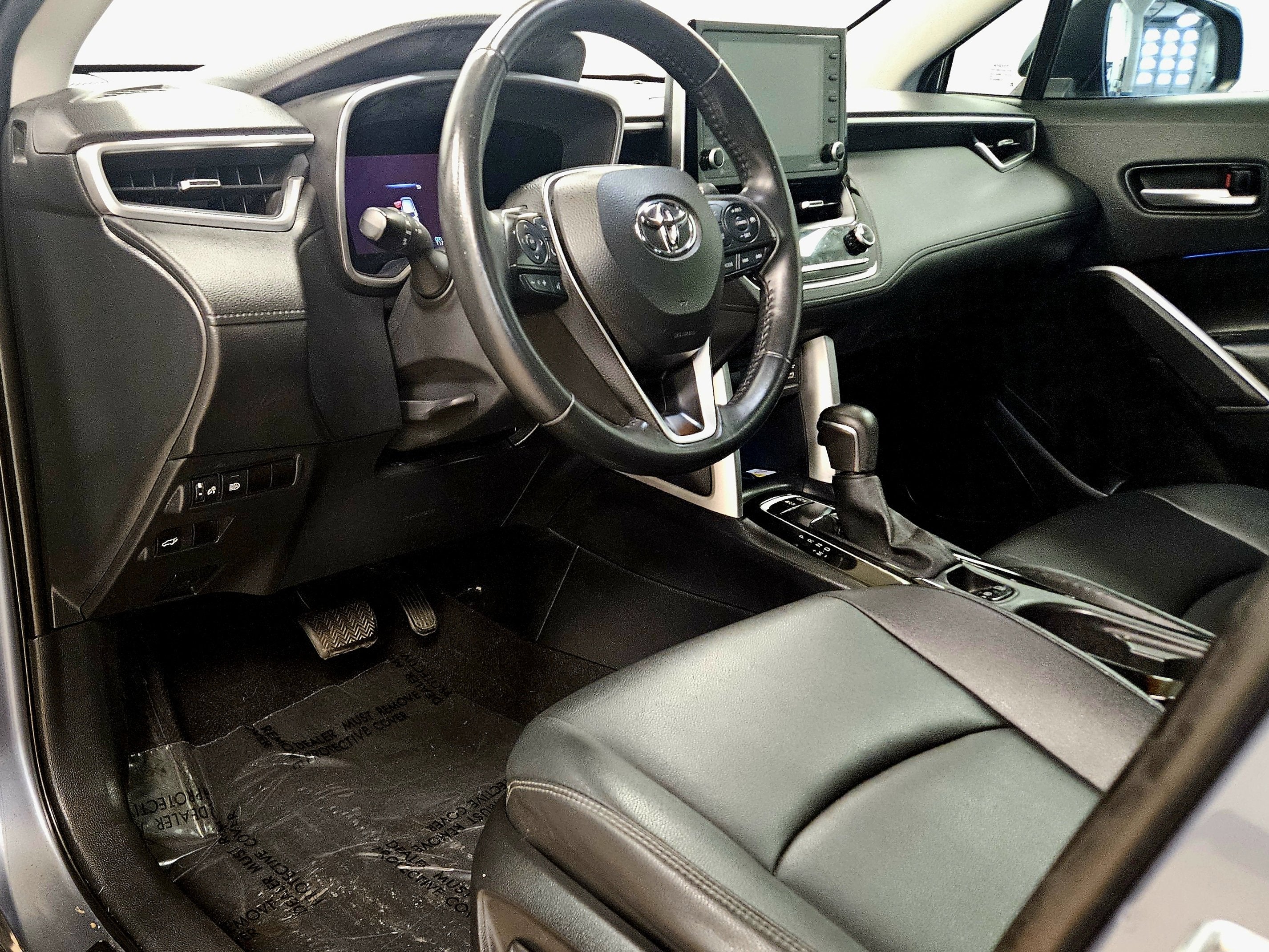 2022 Toyota Corolla Cross XLE