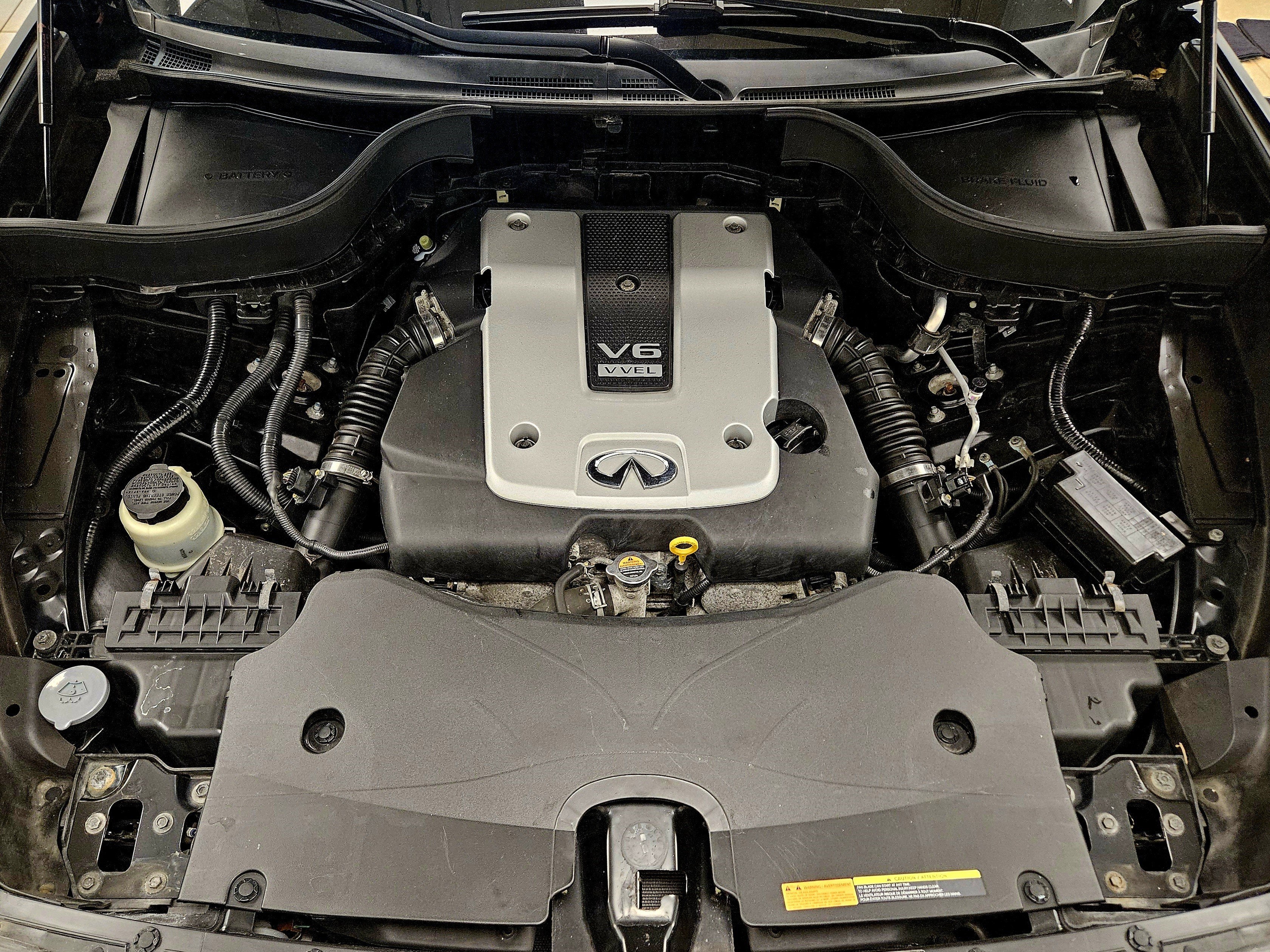 2017 INFINITI QX 70 4 Dr