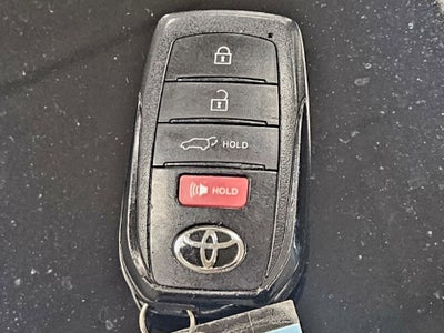 2024 Toyota Venza XLE