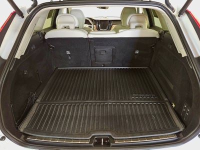 2019 Volvo XC60 Inscription