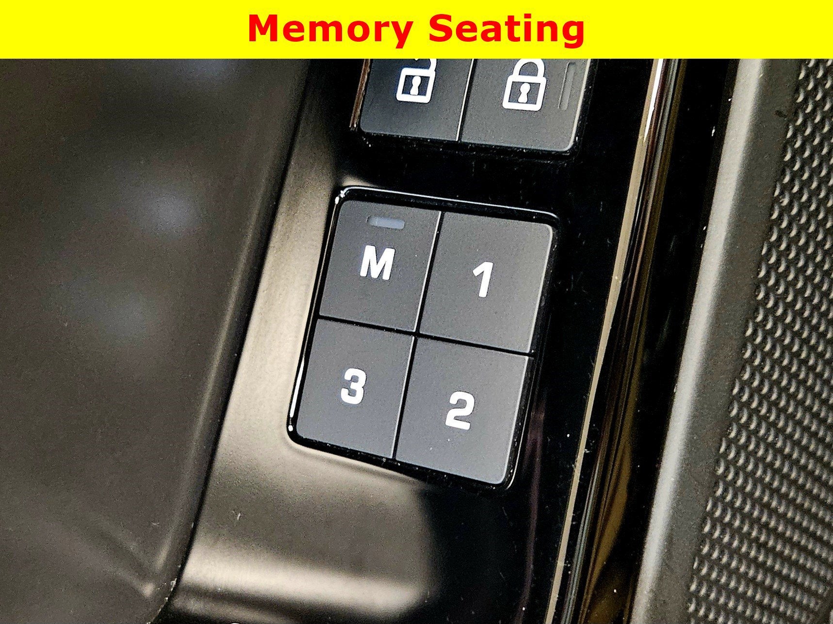 2025 Land Rover Range Rover Velar Dynamic SE