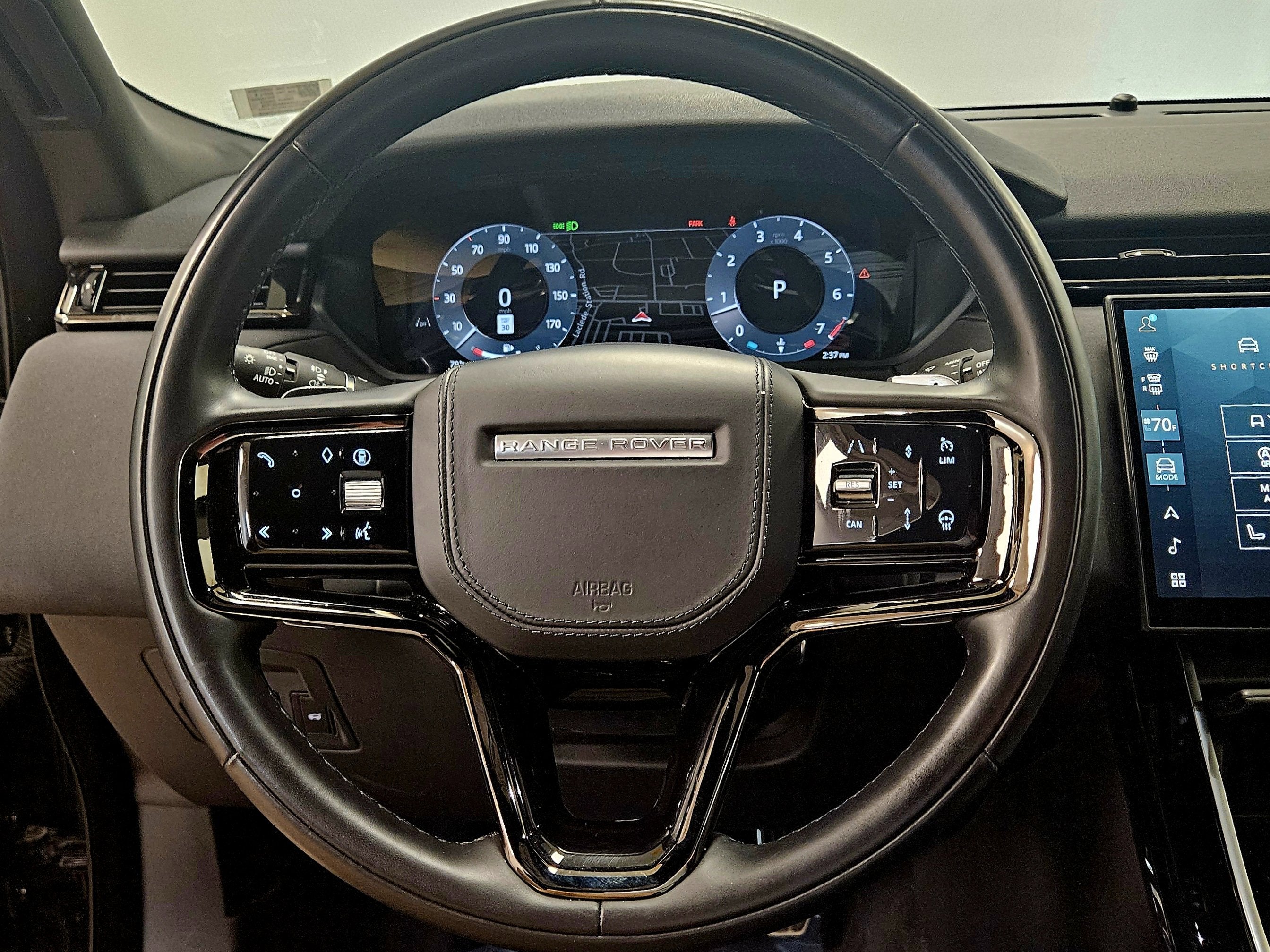 2025 Land Rover Range Rover Velar Dynamic SE