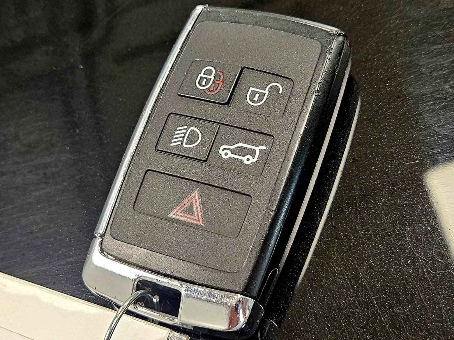 2025 Land Rover Range Rover Velar Dynamic SE