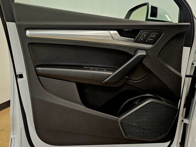 2025 Audi Q5 S line Premium