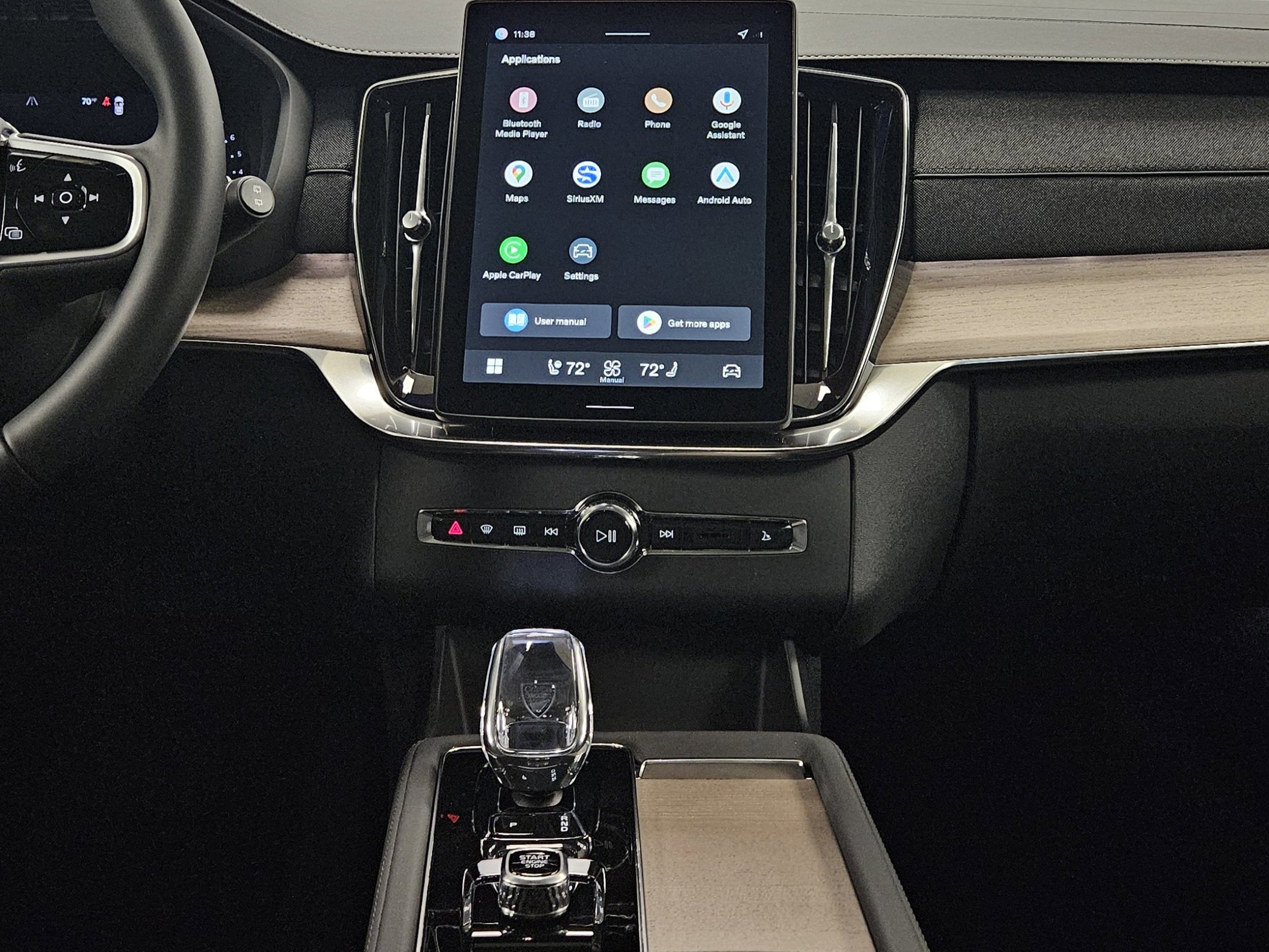 2026 Volvo XC90 Plus