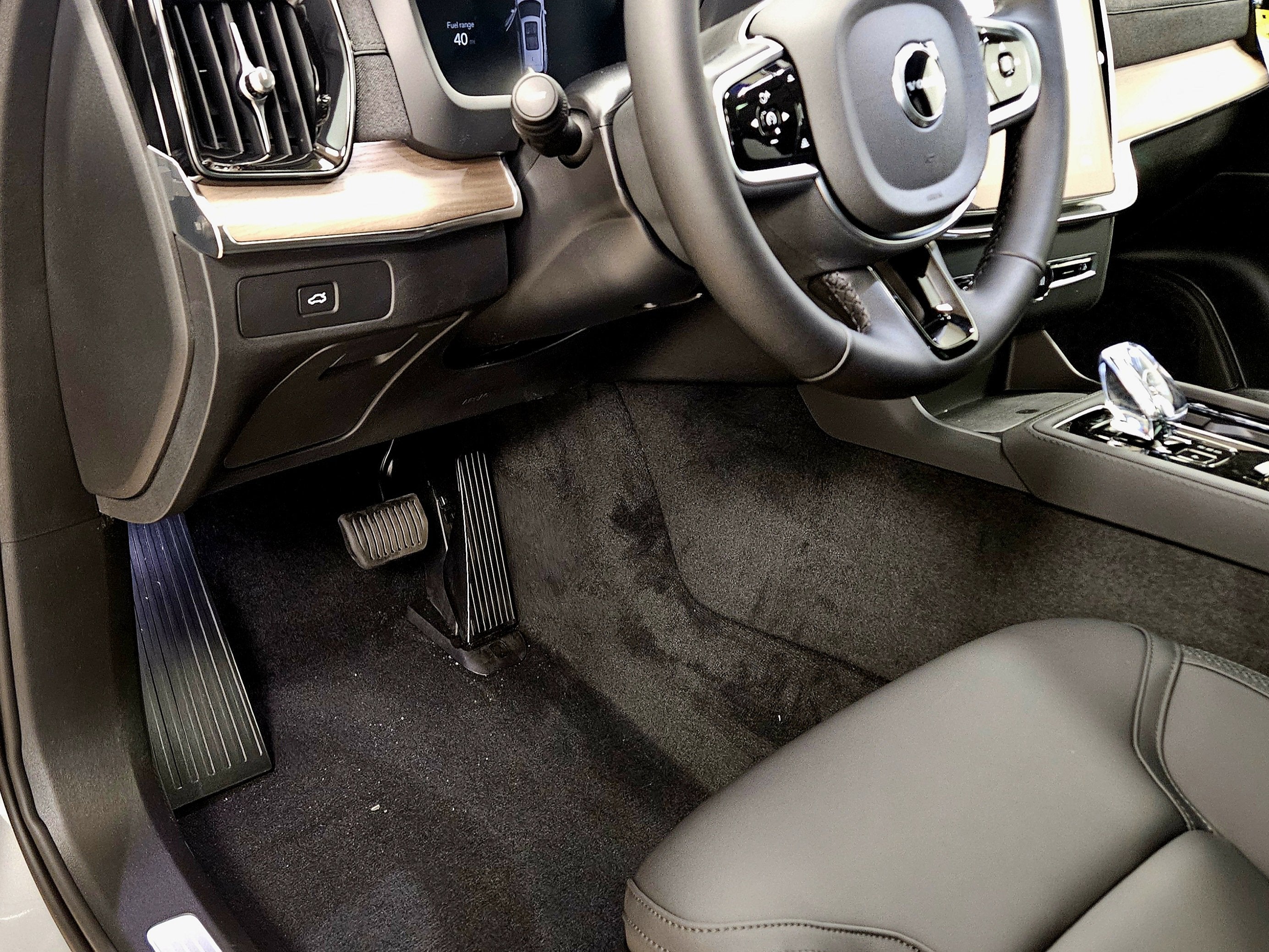 2026 Volvo XC90 Plus