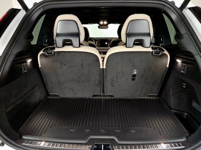 2026 Volvo XC90 Plus