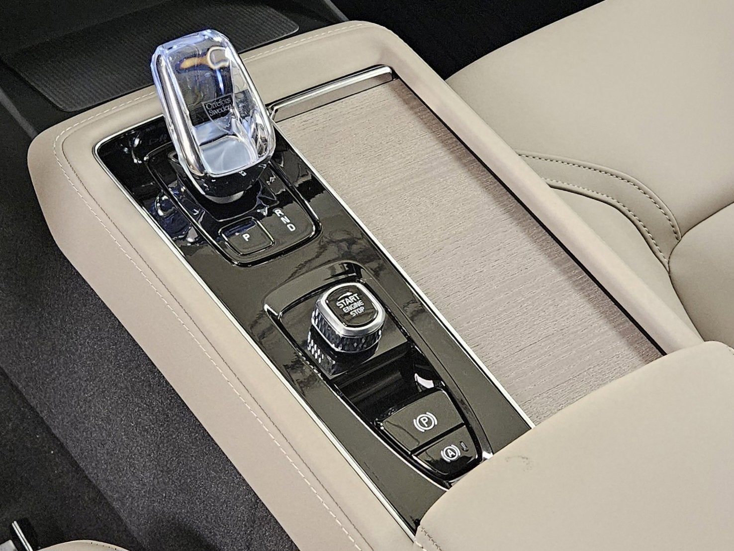 2026 Volvo XC90 Plus