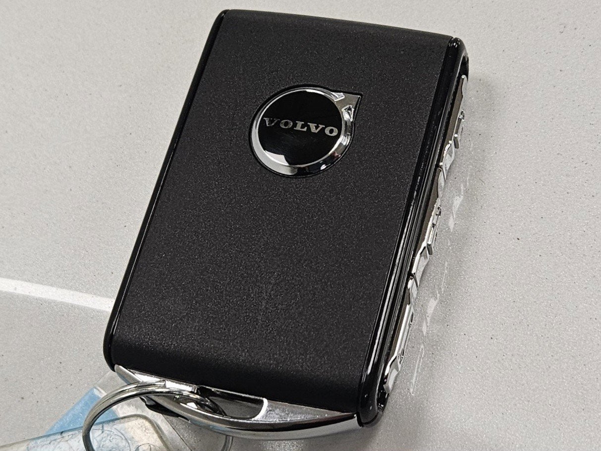 2026 Volvo XC90 Plus