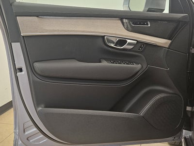 2026 Volvo XC90 Plus