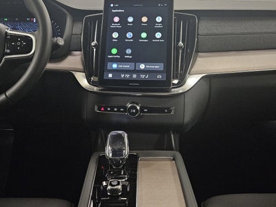 2026 Volvo XC90 Plus