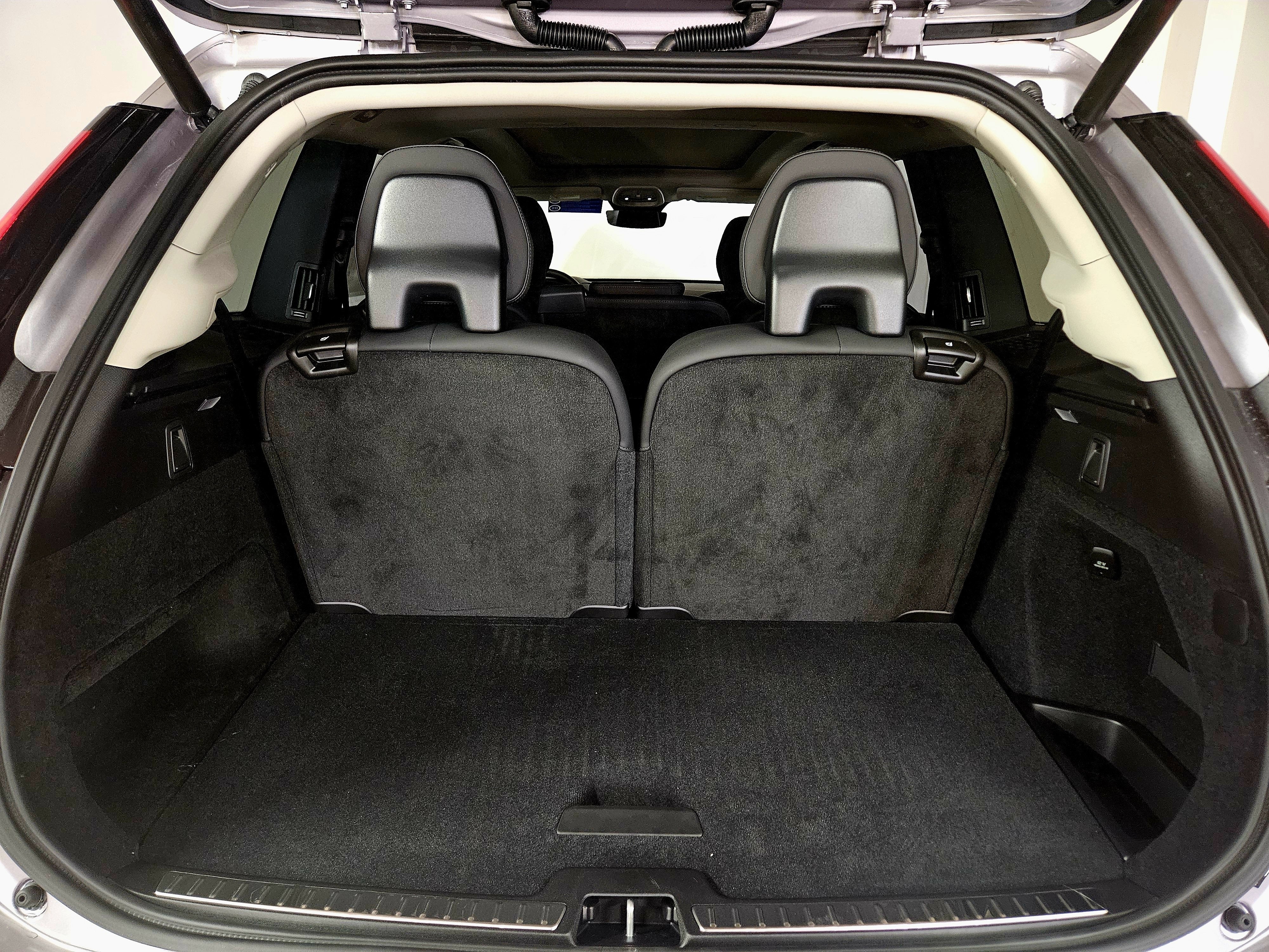 2026 Volvo XC90 Plus