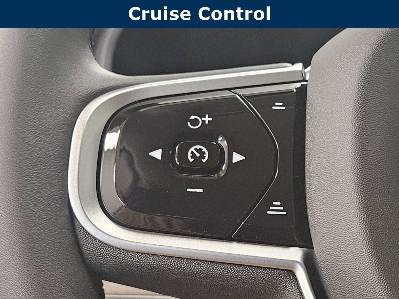 2026 Volvo XC90 Plus