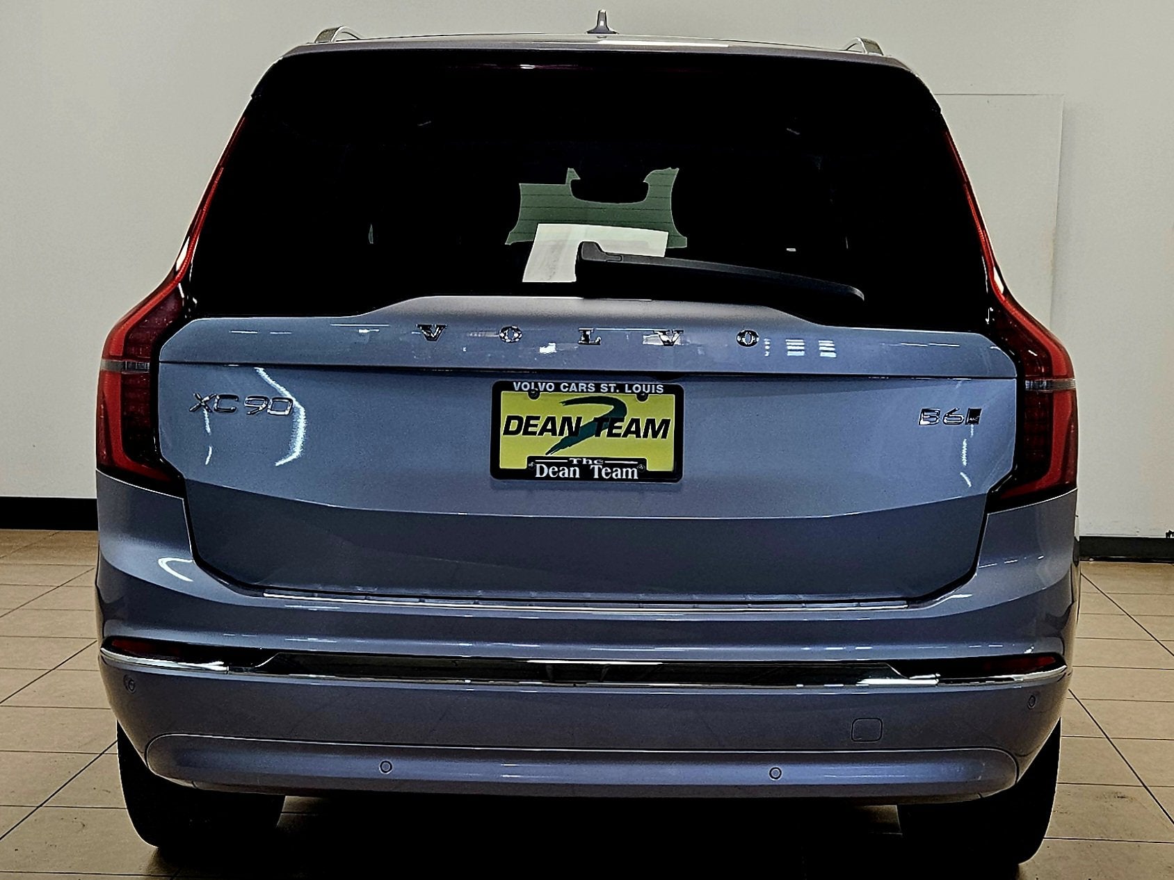 2026 Volvo XC90 Plus