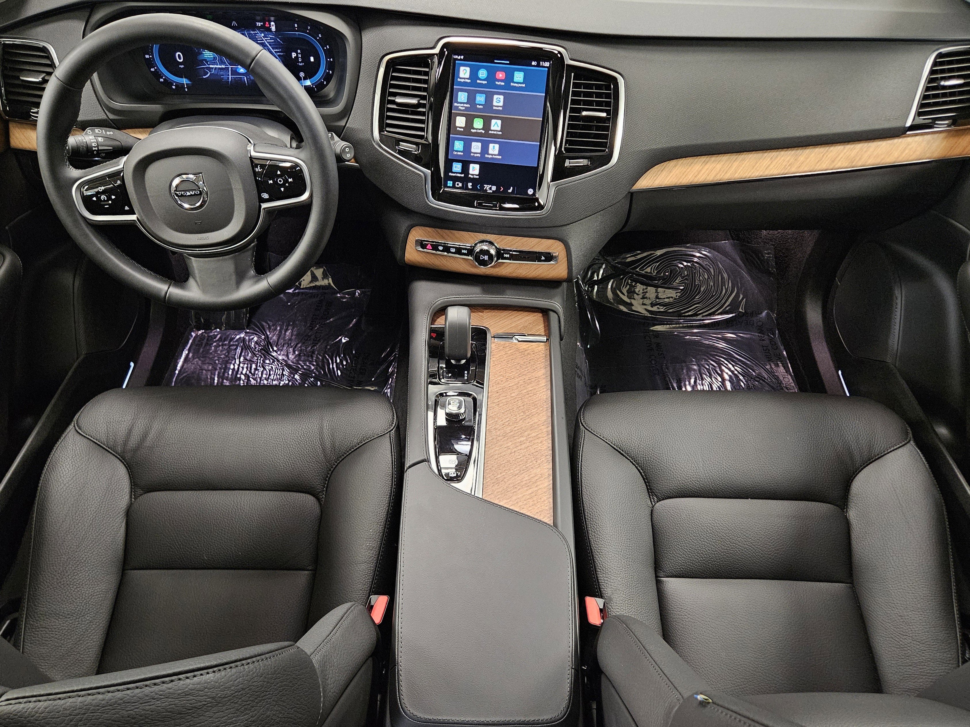 2025 Volvo XC90 Plus