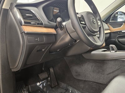 2025 Volvo XC90 Plus